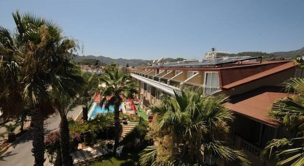 Ozturk Apart Hotel 1