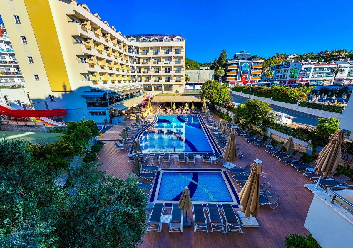 Prestige Hotel & Apart 2