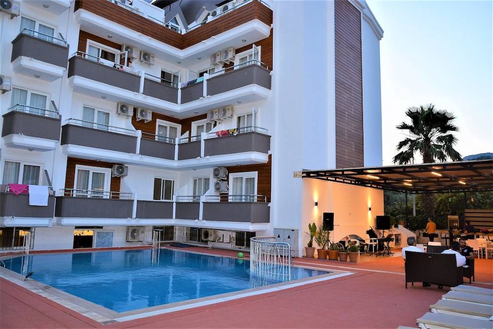 Marsyas Hotel 1