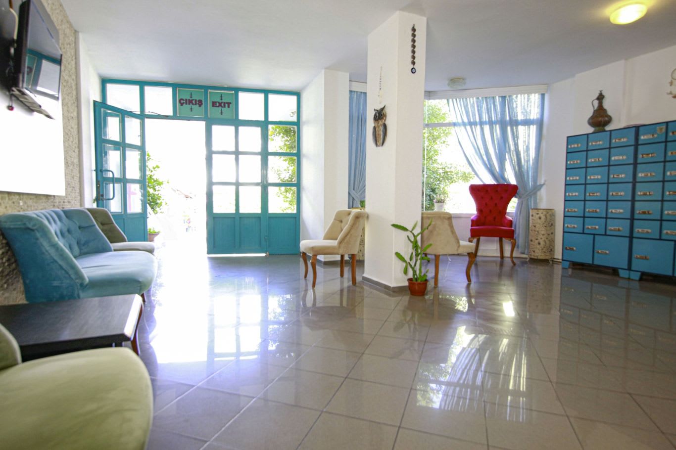ZEYBEK BEACH HOTEL 2