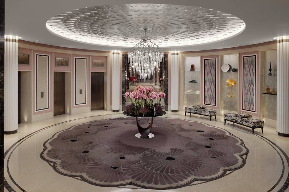 The Biltmore Mayfair 2