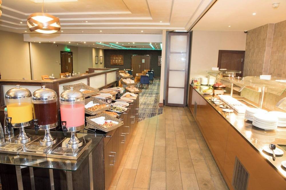 Crowne Plaza LONDON - GATWICK AIRPORT by IHG 1