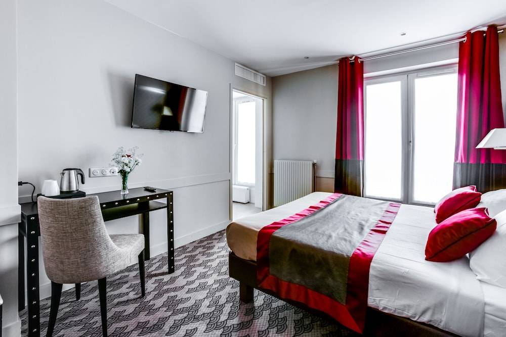 Hotel d'Amiens 1