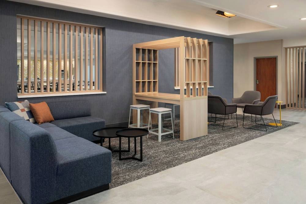 City Express by Marriott Orlando International Drive 2