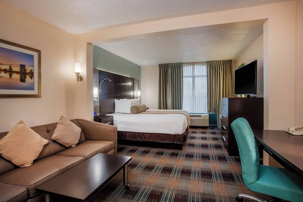 Wingate By Wyndham - Orlando International Airport- Free Hot Breakfast 1