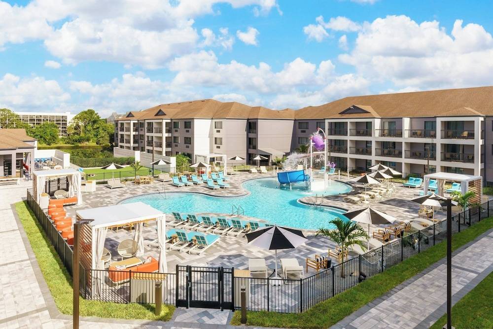 Courtyard by Marriott Orlando Lake Buena Vista at Vista Centre 1