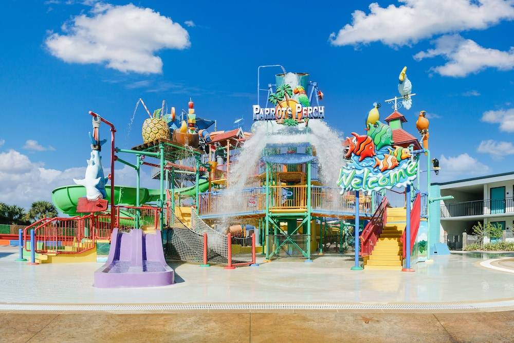 Coco Key Hotel & Water Park Resort 1