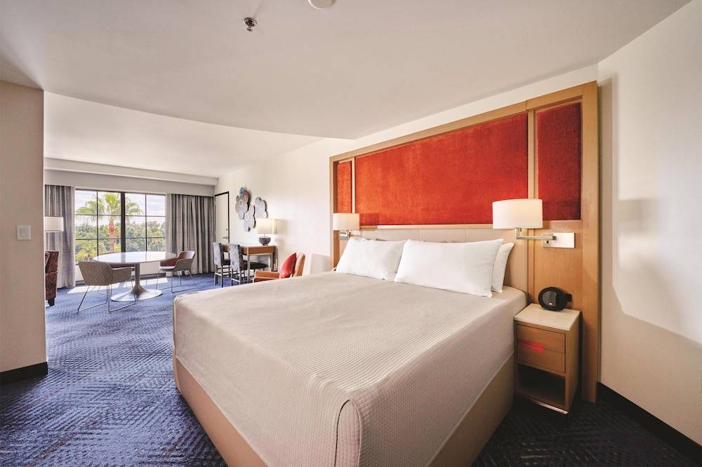 Universal's Hard Rock Hotel 1