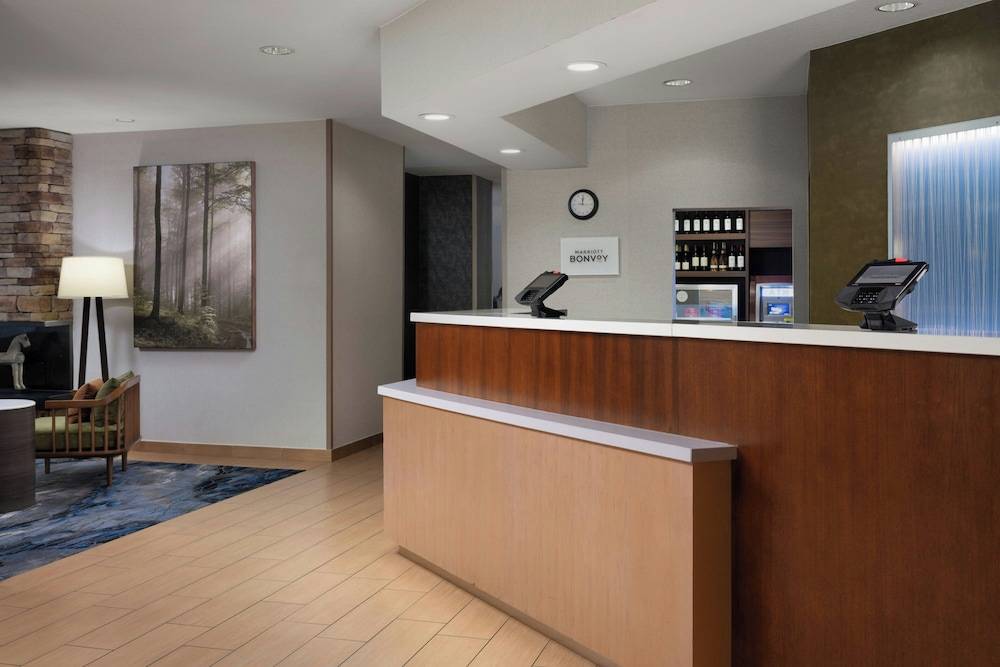 Fairfield Inn Orlando Airport 2