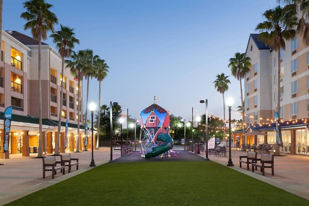 SpringHill Suites by Marriott Orlando Lake Buena Vista in Marriott Village 1