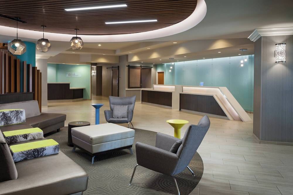 SpringHill Suites by Marriott Orlando Lake Buena Vista in Marriott Village 2