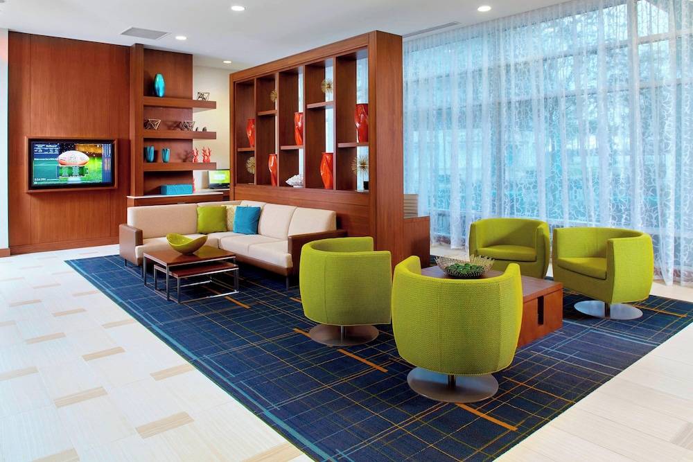 Courtyard by Marriott Orlando Lake Nona 2