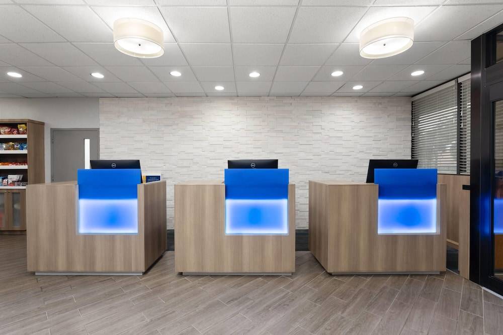 Days Inn by Wyndham Orlando Conv. Center/International Dr 2