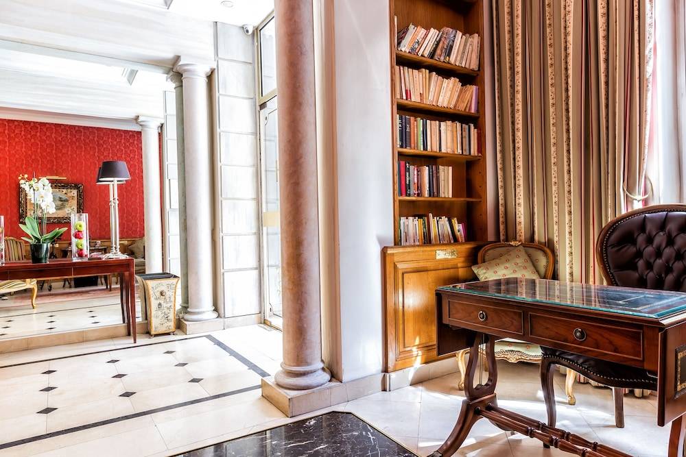 Hotel Regence Paris 2