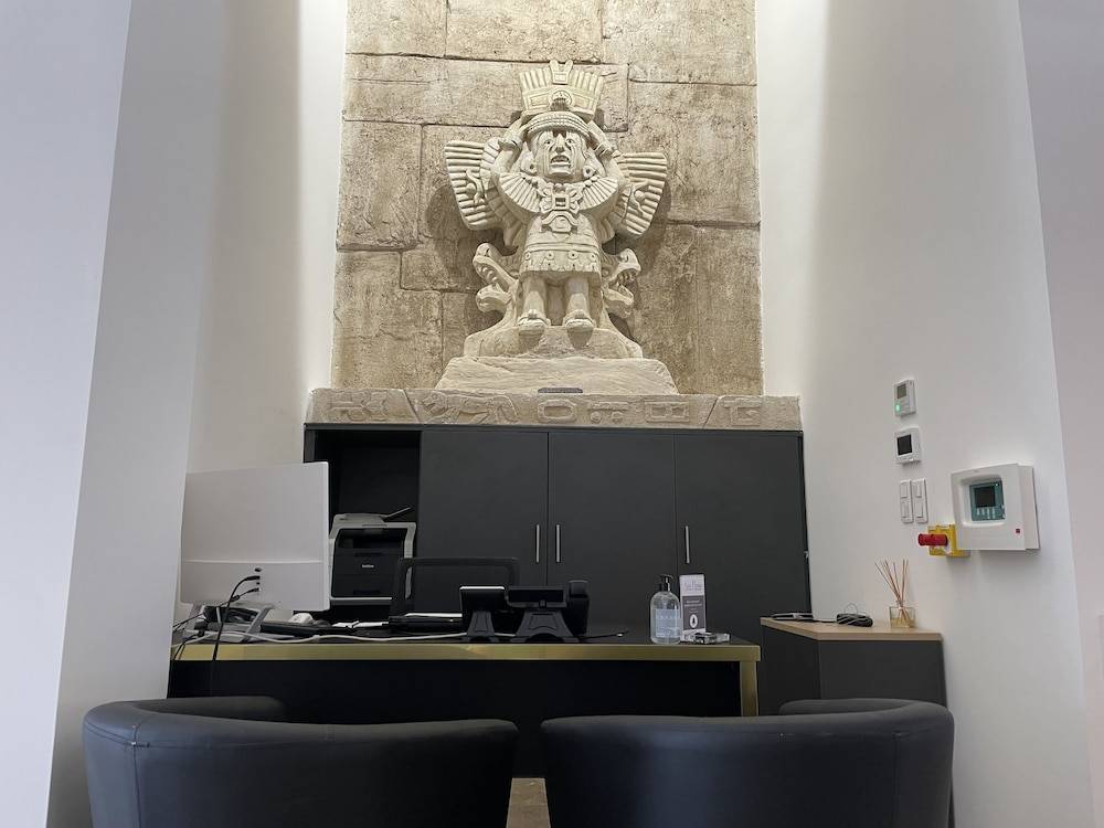 Le Confidentiel Hôtel & SPA 2