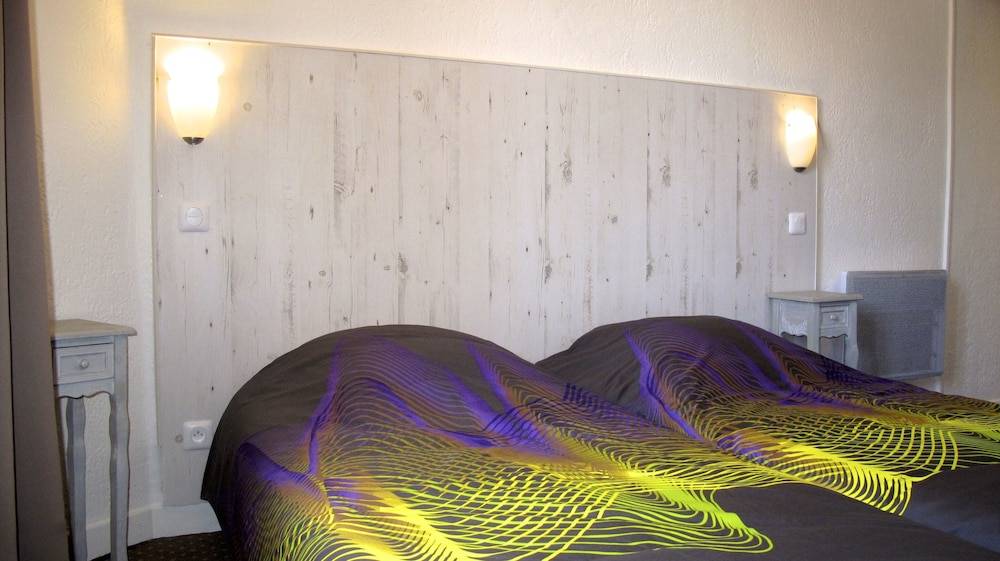Nouvel Hotel 2