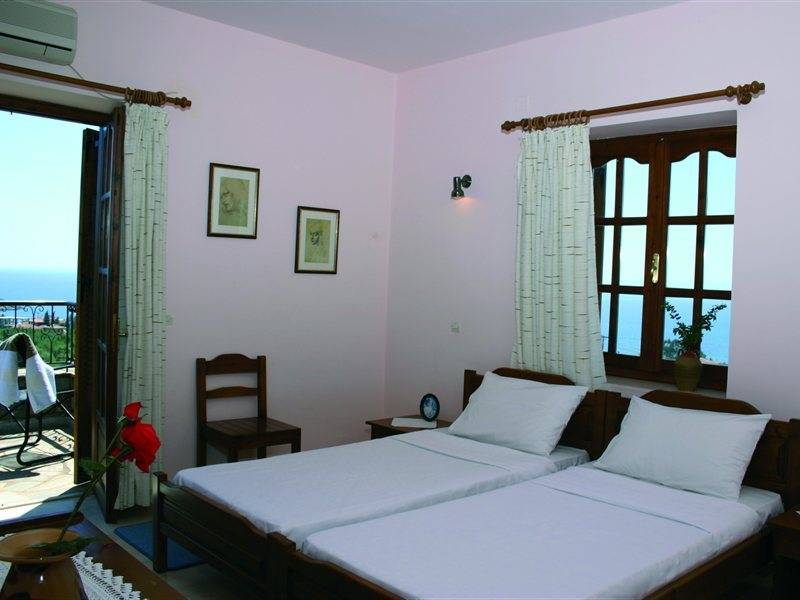 Vardia Hotel 2