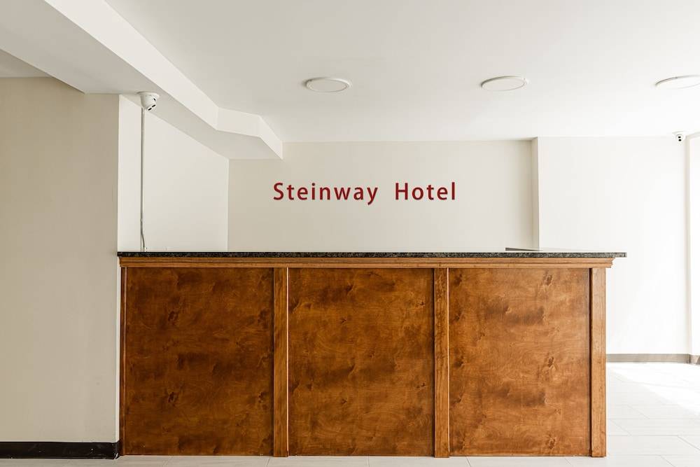 Astoria Inn LaGuardia Hotel 2
