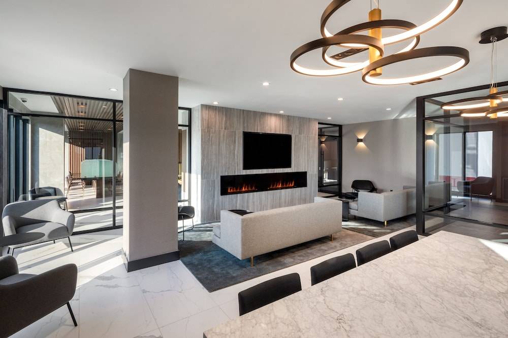 Global Luxury Suites at The Arches 2