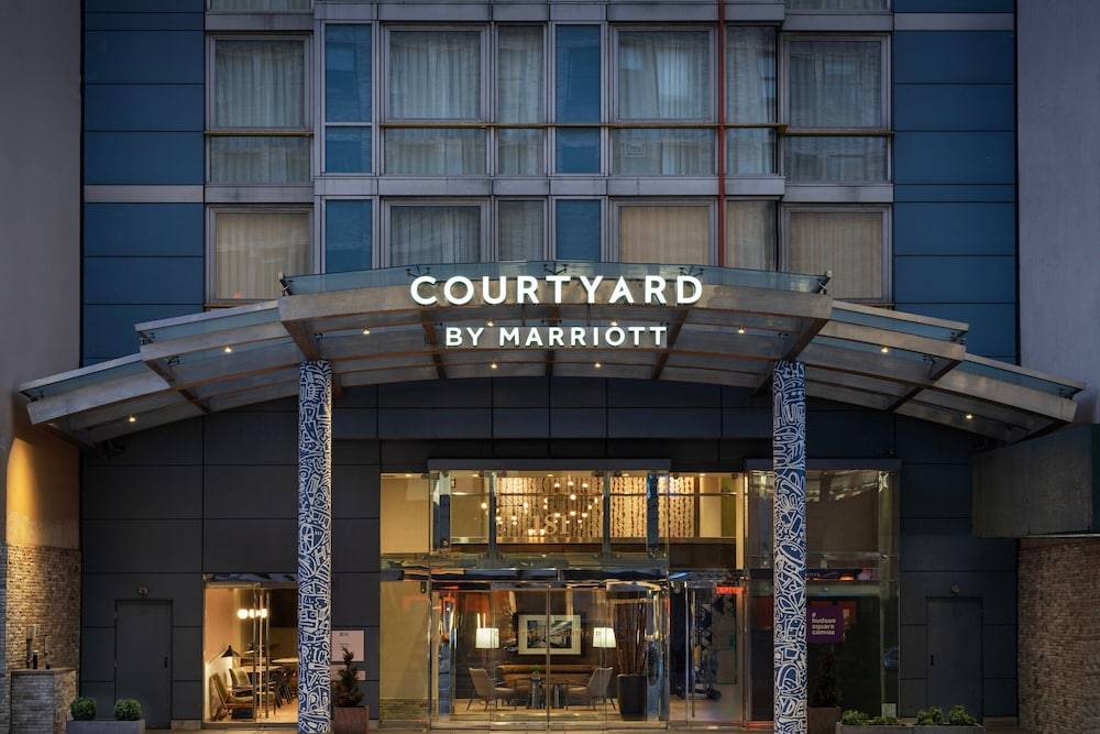 Courtyard by Marriott New York Manhattan / Soho 1