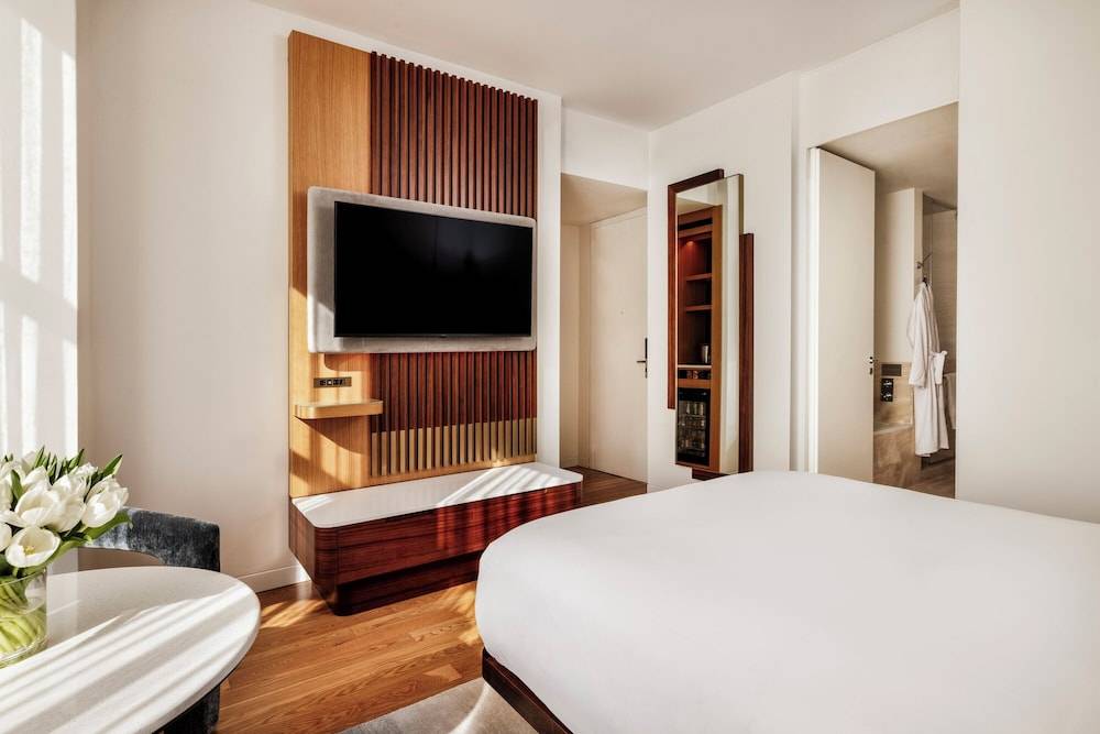 Bryant Park Hotel 2