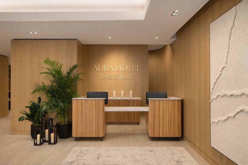 Aura Hotel Times Square 1