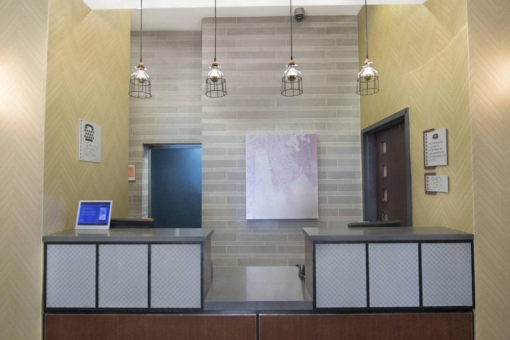 Fairfield Inn & Suites by Marriott New York Manhattan/Fifth Avenue 2