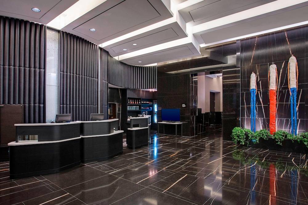 Courtyard by Marriott New York Manhattan/Central Park 2