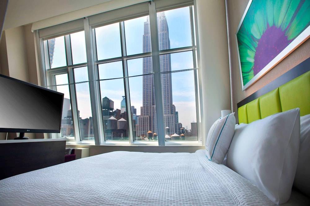 SpringHill Suites by Marriott New York Midtown Manhattan/Fifth Avenue 1