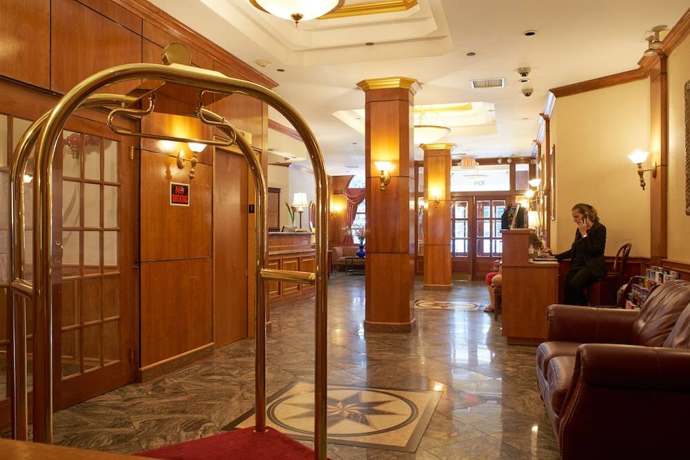 Hotel St. James 2