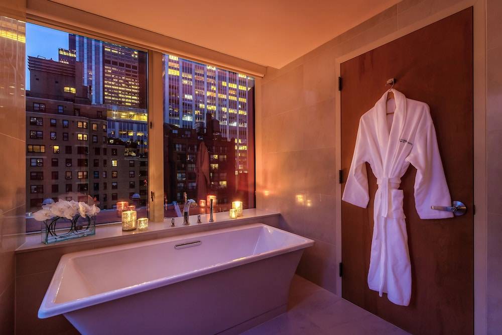 Concorde Hotel New York 1