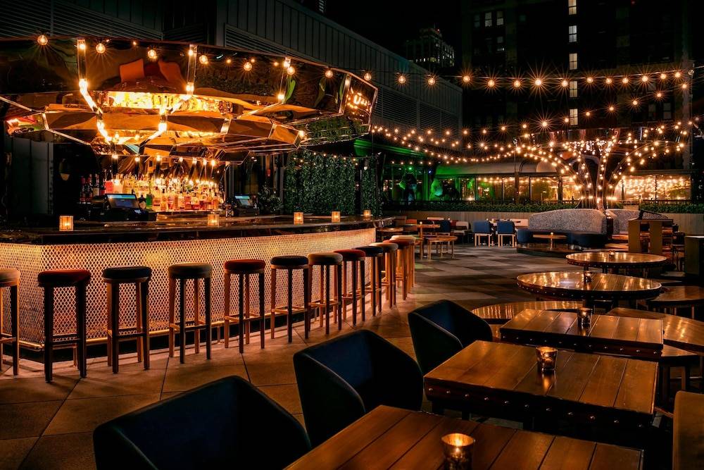 Moxy NYC Times Square 1