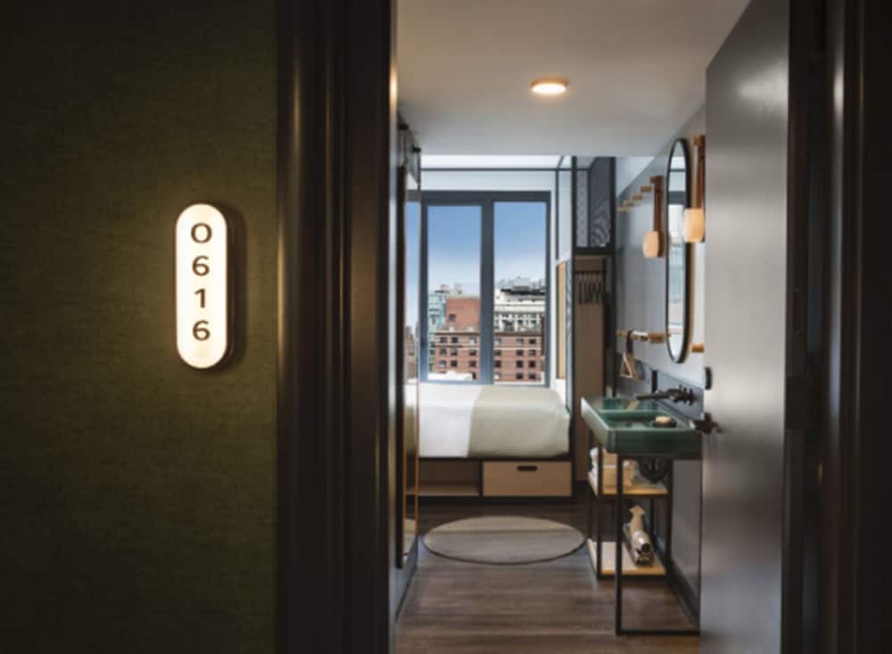 Moxy NYC East Village 2