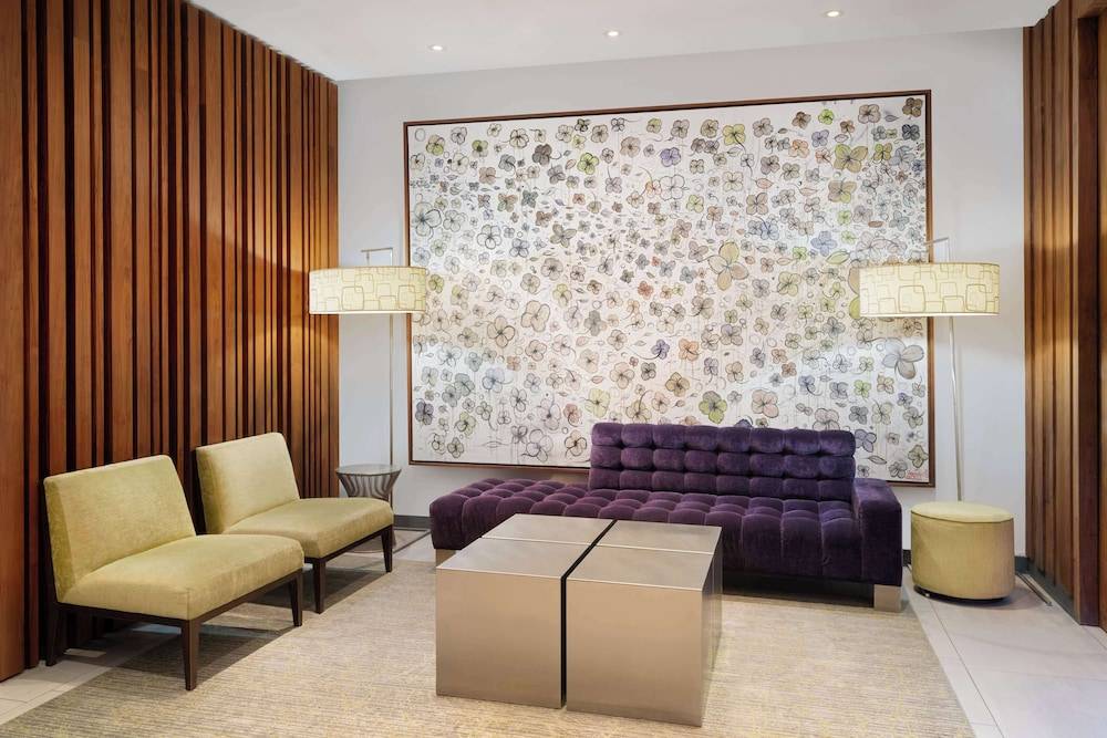 Best Western Premier Herald Square 2