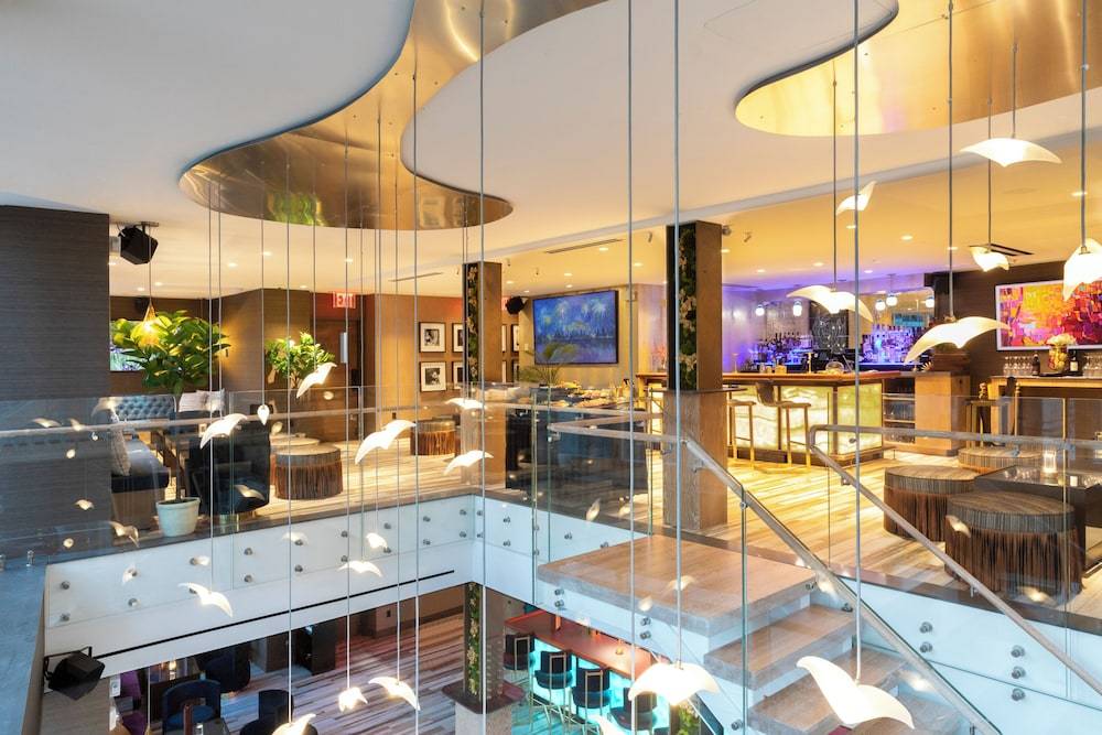 Artezen Hotel 1