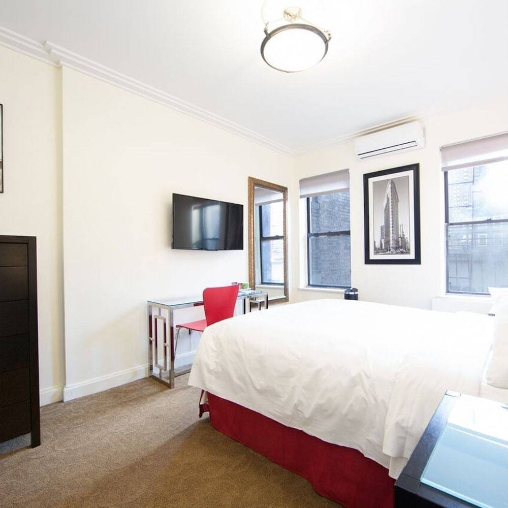 414 Hotel 2