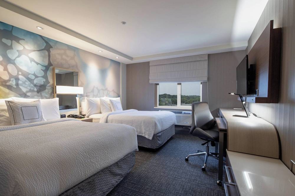 Courtyard by Marriott New York Queens/Fresh Meadows 1