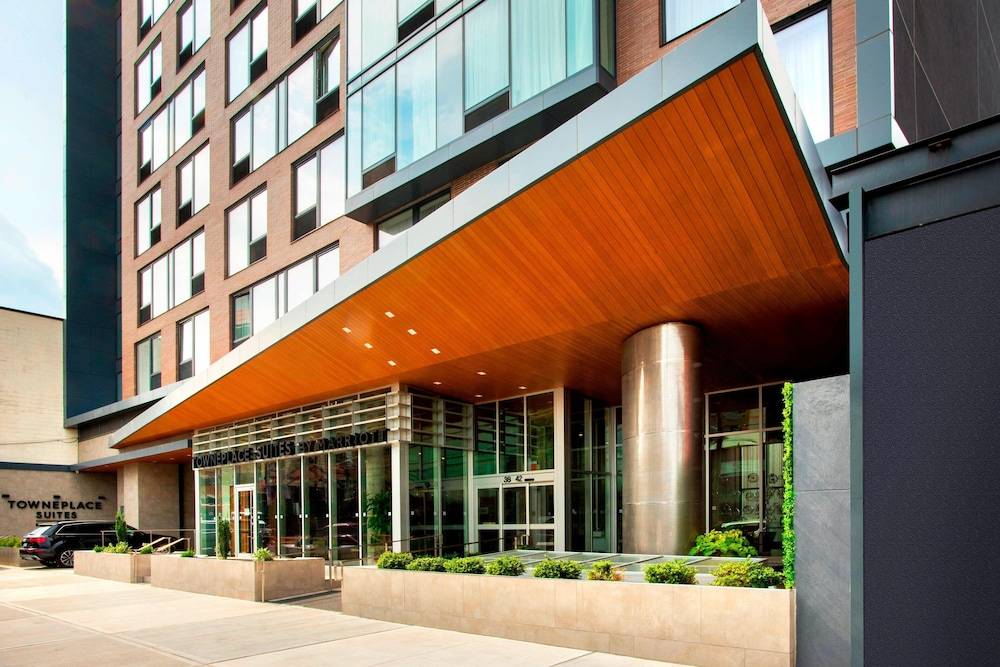 TownePlace Suites by Marriott New York Long Island City 1