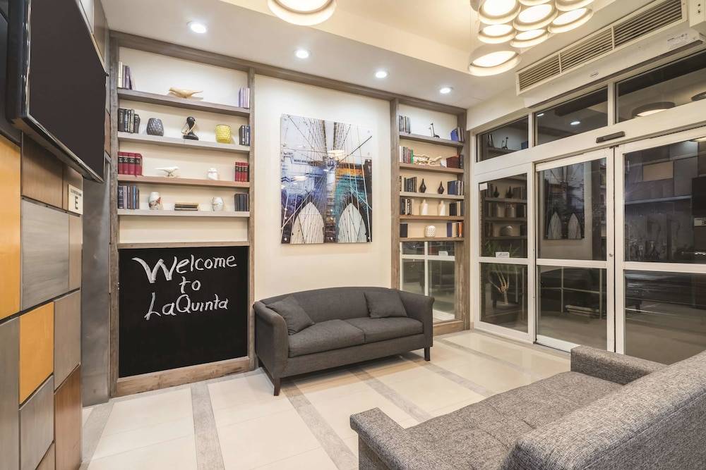 La Quinta by Wyndham Brooklyn Downtown 2