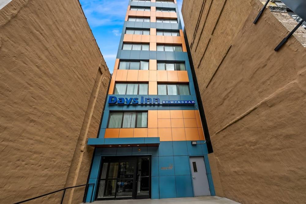 Days Inn by Wyndham New York Chinatown 1