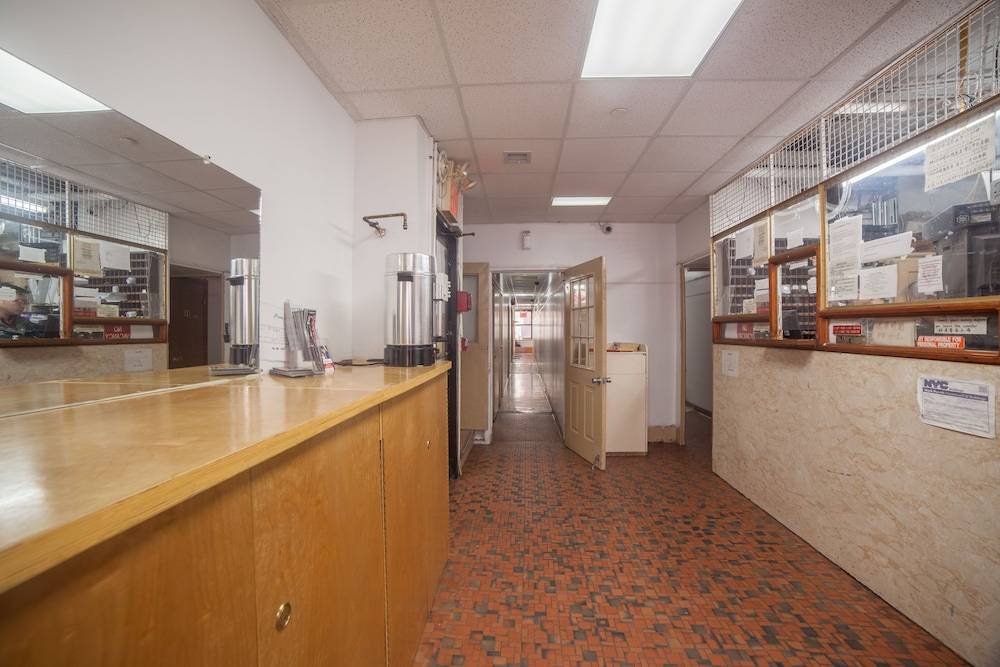 Bowery Grand Hotel - Hostel 2