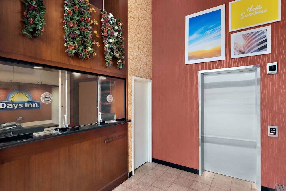 Days Inn by Wyndham Brooklyn 2
