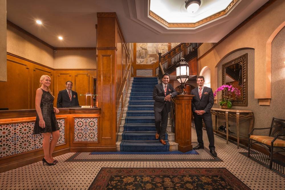 Casablanca Hotel by Library Hotel Collection 1