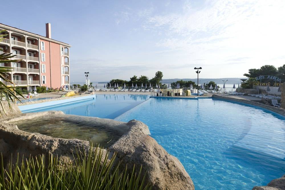 Hotel Aquapark Žusterna 1