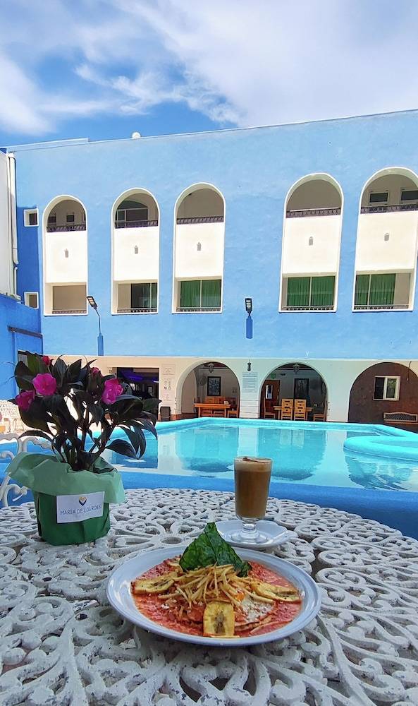 Hotel Maria de Lourdes 1