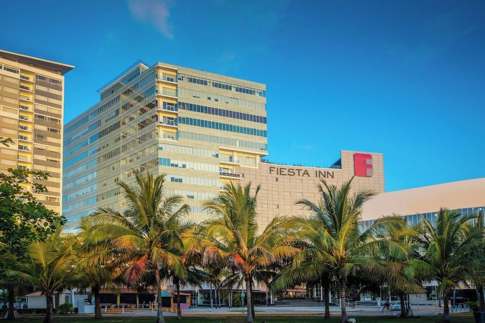 Fiesta Inn Cancun Las Americas 1