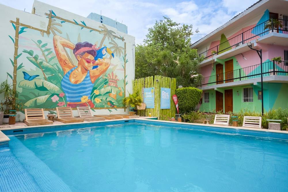 Nílu Cancun Downtown by Selina 1