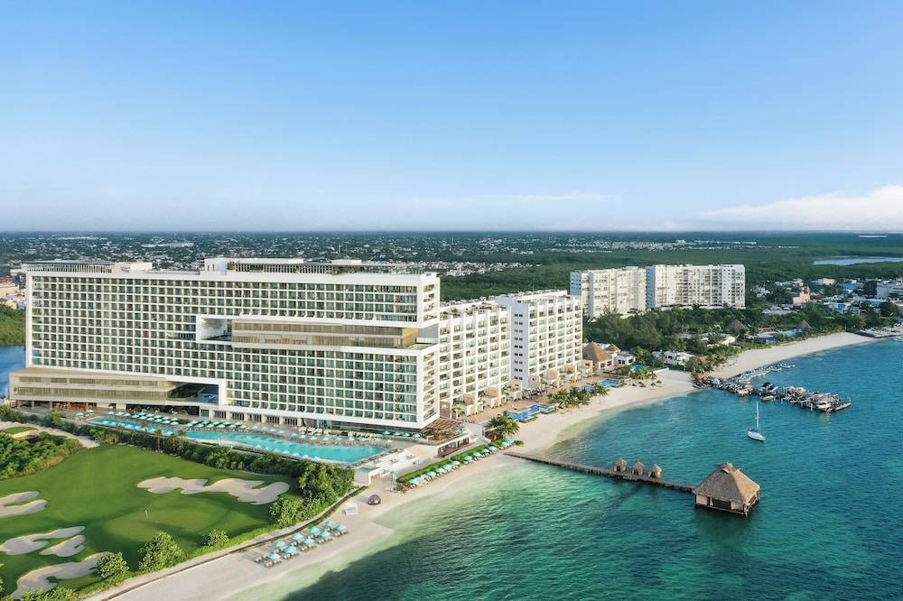 Hyatt Vivid Cancun - Adults Only All Inclusive 1
