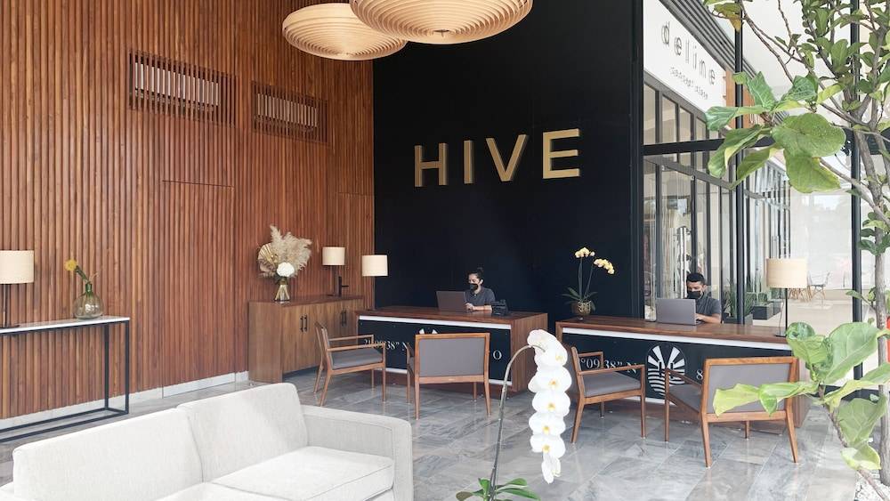 Hive Cancun by G Hotels 2