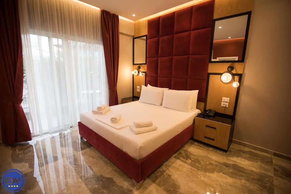 Blue Water Hotel 1